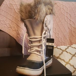Sorel winter boot